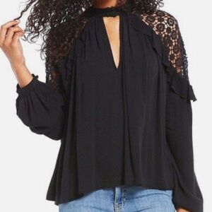 NWT long sleeve black crochet lace shoulder top size L